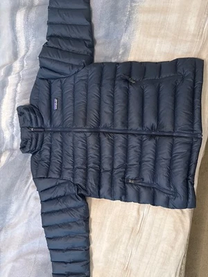 Patagonia Down Sweater Puffer Jacket -Navy-XL 14 kids jacket, in great condition - Image 1 of 4