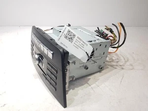 MERCEDES C CLASS STEREO SAT NAV HEAD UNIT A2049005908 2011 - Picture 1 of 12