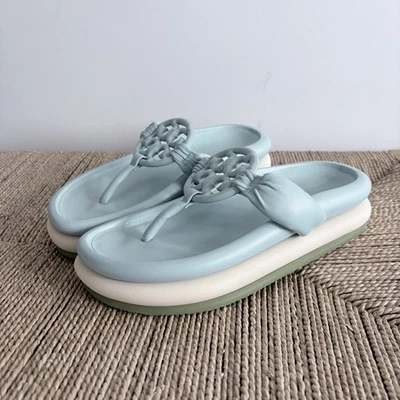 Sandalia Tory Burch Talla 7.5 Sandalia Cloud Puff Burbuja de Mar/Crema/Helecho Usada en Excelente Condición Foto 1 de 4