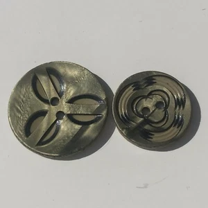 Vintage Hand Painted Pearlescent Green & Black Carved Sewing Buttons - Picture 1 of 8