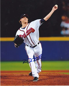 ROSS DETWILER  ATLANTA BRAVES   ACTION SIGNED 8x10 - Picture 1 of 1