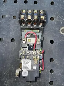 Square D 8903LX040 Mechanically Held 4 Pole Lighting Contactor - Picture 1 of 6
