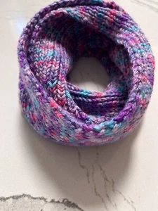 Teen/child’s cowl, infinity scarf in purples - Picture 1 of 1