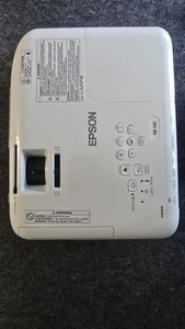 Epson EBS41 Multi Media Projector with Remote Control - Picture 1 of 10