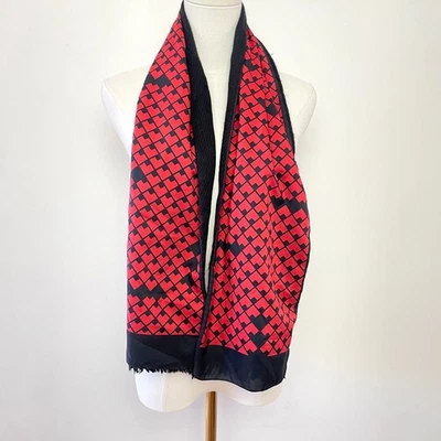 Vintage 70s 80s Geometric Quiet Luxury Old Money Silk Cashmere Reversible Scarf - Image 1 of 4