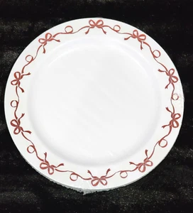 Red Bow Border Dinner Plates 10.25" Plastic 12pc Disposable Bows Shabby Chic - Picture 1 of 9