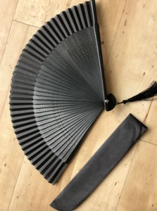 Folding Hand Fan Bamboo Silk Fans with Tassels Handmade Folding Hand Fan Bamboo - Picture 1 of 3
