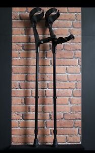 KOWSKY Custom United Crutches With Anatomic Soft Grip Black Tubes