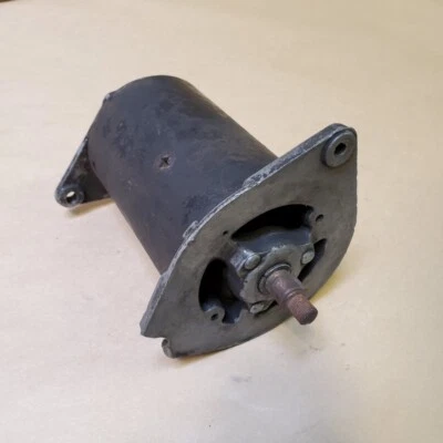 Original Lucas Dynamo Generator Dynalite C40L 22704A Date 4/62 12V MG, Triumph - Image 1 of 4