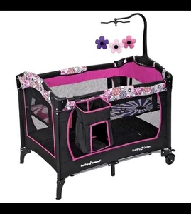 Nursery Center® Playard, giardino floreale - Foto 1 di 5