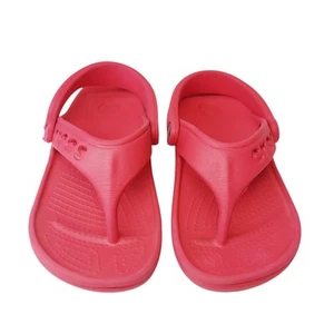 Girls Crocs Pink Slip On Flip Flop Thong Sandals Size 10/11 CROC Cutouts - Picture 1 of 11