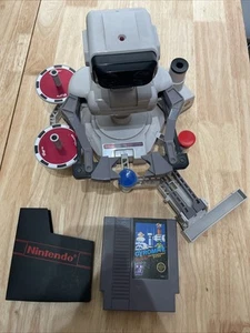 ROB the Robot Nintendo NES Complete w/Gyromite Gyro Spinner Powers On Lifts Up - Picture 1 of 9