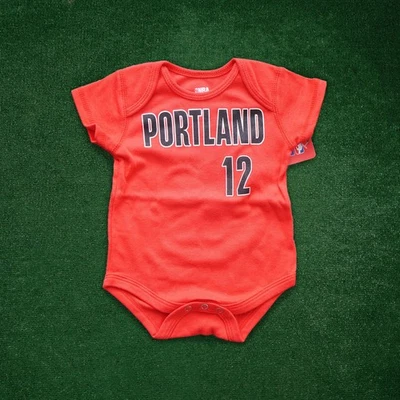 Camiseta deportiva roja Creeper LaMarcus Aldridge NBA Portland Trailblazers recién nacido infantil Foto 1 de 4