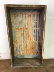 Scatola ombreggiante legno metallo zincato patina stampa arrugginita 17 1/2"" x 9 1/2"" Kalla #4 - Foto 1 di 14