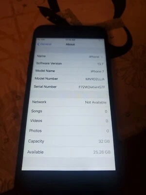 Apple iPhone 7 32 GB AT&T negro  Foto 1 de 4