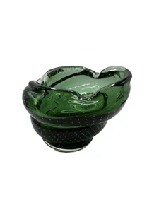 Posacenere vintage in vetro artistico bullicante verde forma libera fondo lucido - Foto 1 di 7
