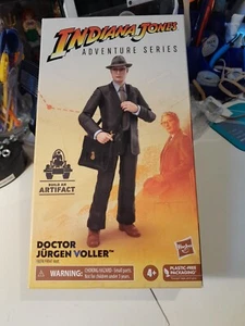 Indiana Jones Adventure Series - Doctor Jürgen Voller Action Figure - Picture 1 of 6