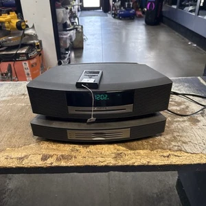 Bose Wave Music System CD AM/FM Radio With Multi-CD Changer & Remote Control - Picture 1 of 5