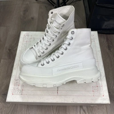 Alexander McQueen White Tread Slick Boot Shoes Size 39 EU (Women 8, Men 6) - Image 1 of 4