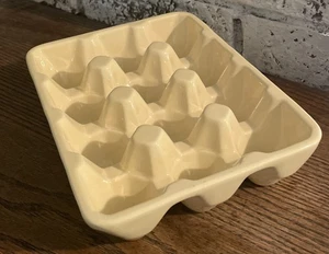 Gelbe Keramik ein Dutzend Eierkarton Tablett - 8,5”x 6,5” Landhaus Bauernhaus - Bild 1 von 4