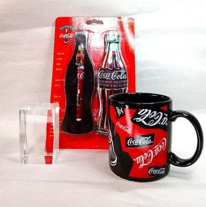 COCA-COLA: PISAPAPELES, BOLÍGRAFO Y TAZA GRABADOS EN CRISTAL 3D - Imagen 1 de 10