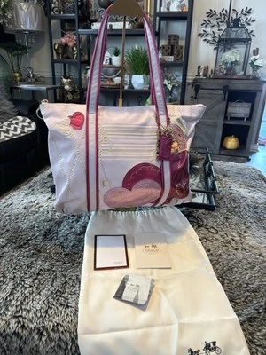 BOLSO/CARTERA USADO RARO COACH AMAPOLA METALIZADA ROSA FUCSIA/PÚRPURA CORAZONES GLAM 14551 Foto 1 de 4