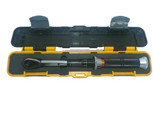 GEARWRENCH 1/4" Drive 120XP Micrometer Torque Wrench, 30-200 in/lbs. - 85171 - Picture 1 of 8