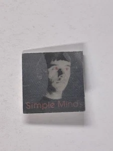 Simple Minds Pin Badge Original Scottish Rock Band Promo Circa 1980s - Imagen 1 de 12
