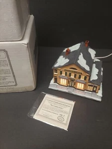 NUEVO 1993 Hawthorne Village Rockwell's Stonebridge Iluminado "The Country Store" - Imagen 1 de 11