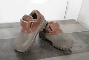 Scarpe da barca marroni per bambini Crocs Islander taglia Z 6/7 gancio e anello - Foto 1 di 16