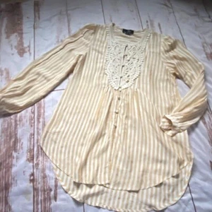 Suzanne Betro Womens Button Front, Striped Blouse-Yellow/White-Size Small-NWT - Picture 1 of 6