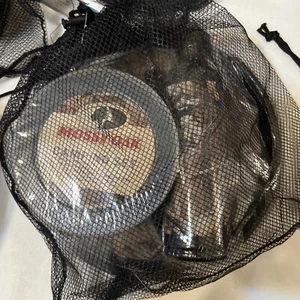 Mossy Oak Camping Geschirrset - Teller, Schüssel mit Deckel, Wasserflasche und Schweinefleisch NEU - Bild 1 von 5