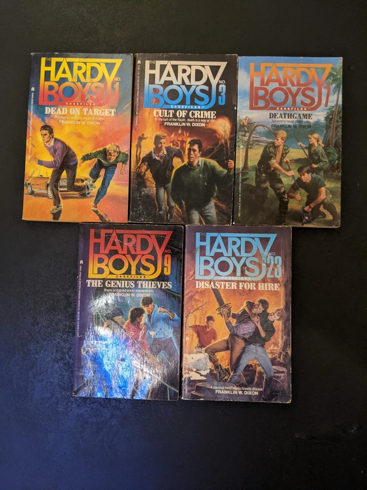 5 книг HARDY BOYS CASEFILES Franklin W Dixon тайна коллекционные предметы в мягкой обложке - Изображение 1 из 4