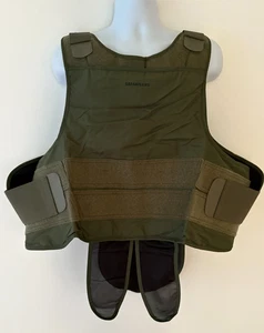 Portador de armadura táctica oculto SAFARILAND M1 4XL OD cola verde Ripstop. - Imagen 1 de 15