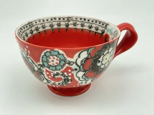 Tazza tazza boho Anthropologie Elka Ayaka rossa bianca floreale manico ritorto usata in ottime condizioni - Foto 1 di 9