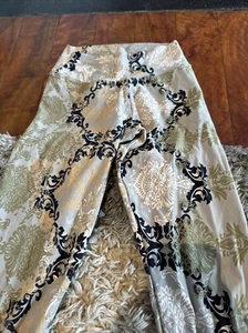 Liquido Leggings Gr. XS schwarz grün taupe LN bedruckt - Bild 1 von 8