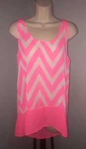Woman’s Pink And White Chevron Sheer High Low Tank Charming Charlie Small NWT - Picture 1 of 4