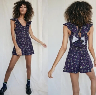 Pantalones Cortos Free People Mameluco Mujer M Violeta Visiones Pana Floral Volantes Nuevos Foto 1 de 4