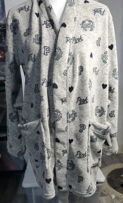 Victoria Secret Rosa Bata Corta Gris/Azul, Bolsillos Laterales-Talla XS/S/XP Foto 1 de 4