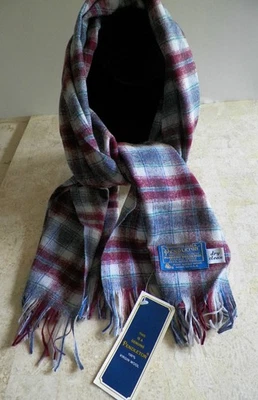 De Colección Pendleton 100% Lana Virgen Bufanda Silenciador Gris Borgoña Cuadros Tartán - Agujeros Foto 1 de 4