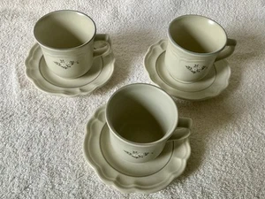 Vintage Gray Pfaltzgraff Heirloom set of 3 Flat cup and saucer sets. Coffee Tea - Bild 1 von 7