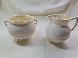 Belleek ABERDEEN Irish Pot Shape Porcelain Creamer & Sugar Circa 1946-1965 - Picture 1 of 6