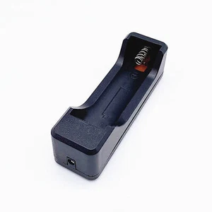 Single Slot Charger Flashlight Charging Base Dock Mount Base for Lithium Battery - Picture 1 of 2