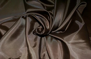 Lotes de 2,5 m - Tela de forro de poli brillo Charles Parsons CHOCOLATE, 122 cm de ancho - Imagen 1 de 2