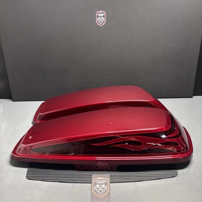 Harley-Davidson Street Glide Touring 2017 OEM tapas de alforja Hot Rod Red Flake Foto 1 de 4