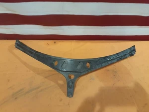 Honda Goldwing Inner Fairing Support Bracket | OEM Used Motorcycle Part 307 - Bild 1 von 4