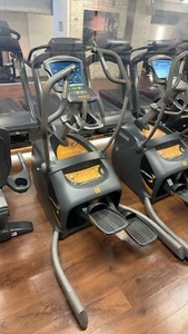 Octane fitness Lx8000 Lateral Trainer with Console + free delivery + warranty - Picture 1 of 1