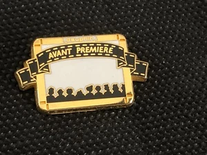 PINS PIN CINEMA FILM AVANT PREMIERE ARTHUS BERTRAND VERSION DORE - Picture 1 of 1