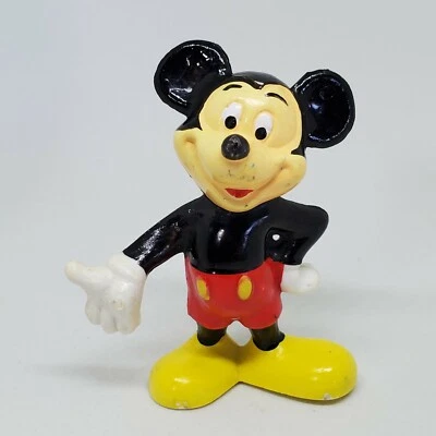 Boneco de PVC vintage Mickey Mouse segurando a mão Disney topo de bolo Hong Kong - Imagem 1 de 4