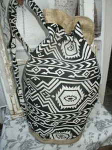 Shopper bunt Schultertasche Stoff Sacktasche Tasche Ethno Hippie Indien rund - Bild 1 von 3